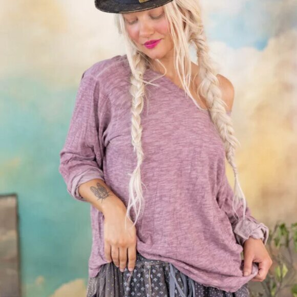 Magnolia Pearl Tops - Magnolia Pearl V-Neck Long Sleeve PLUM TEE NWT